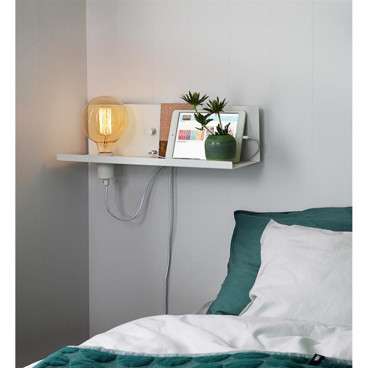 Applique murale blanche multi usages USB (106969) | Nostalux.fr